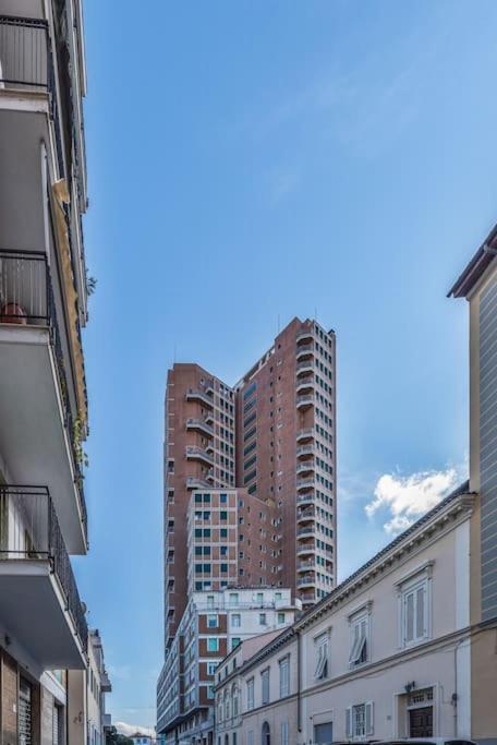 Apartmán Attico Con Vista Panoramica Livorno Exteriér fotografie